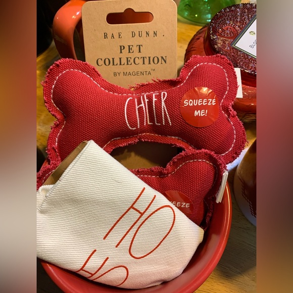 RAE DUNN DOG DISH GIFT SET! NIB!! 🐾 DECK THE PAWS. - Picture 2 of 12